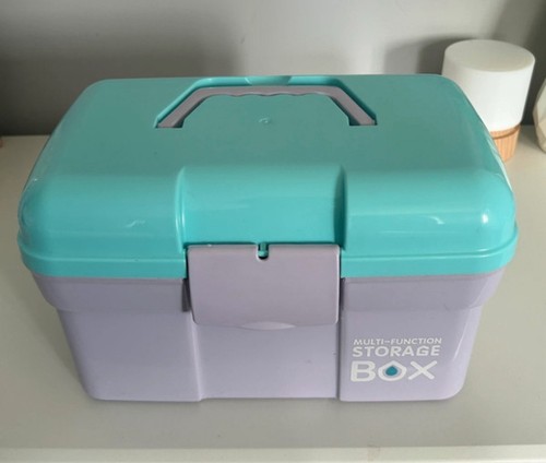 Medium multifunctional storage