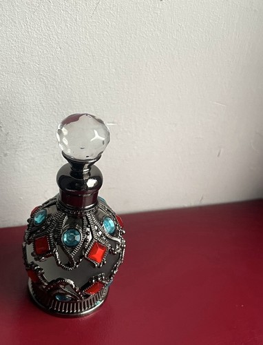 Perfume holder - perfume,